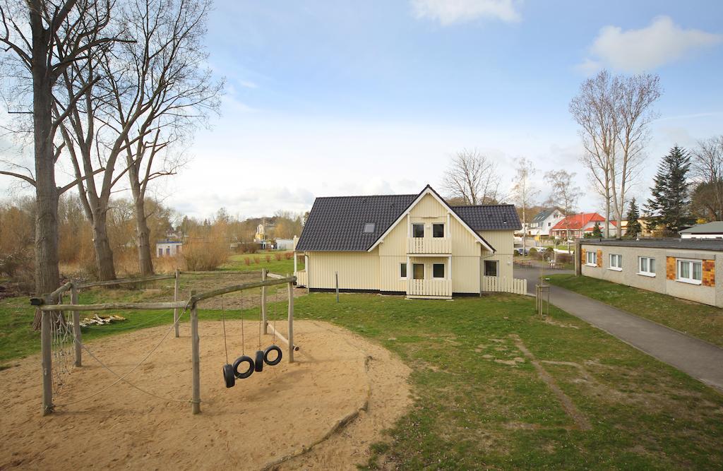 Djh Jugendherberge Stralsund Exterior foto